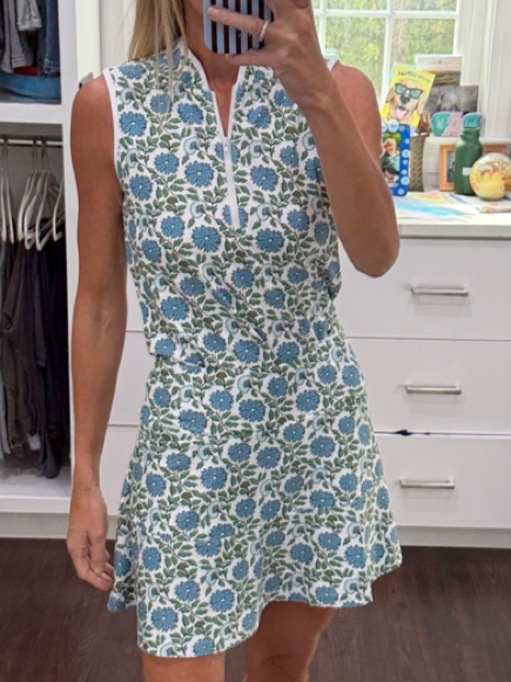 Smith & Quinn Blue Floral Sleeveless Activewear Top and Skirt S